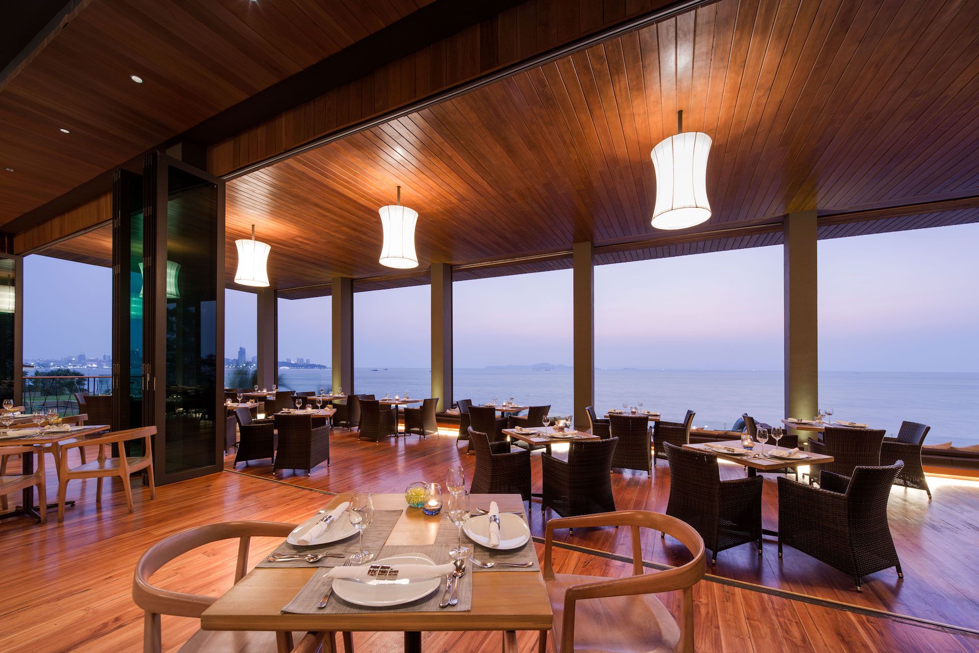 Radius Panoramic Sea View Dining at Cape Dara Pattaya